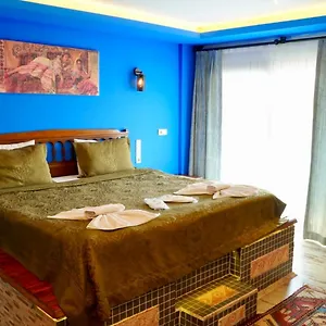 3* Hotel Rebetika & Bistro