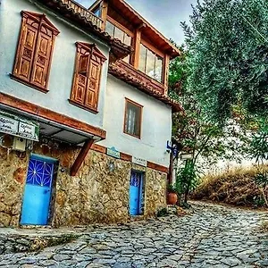 Zeytinli Konak Selçuk